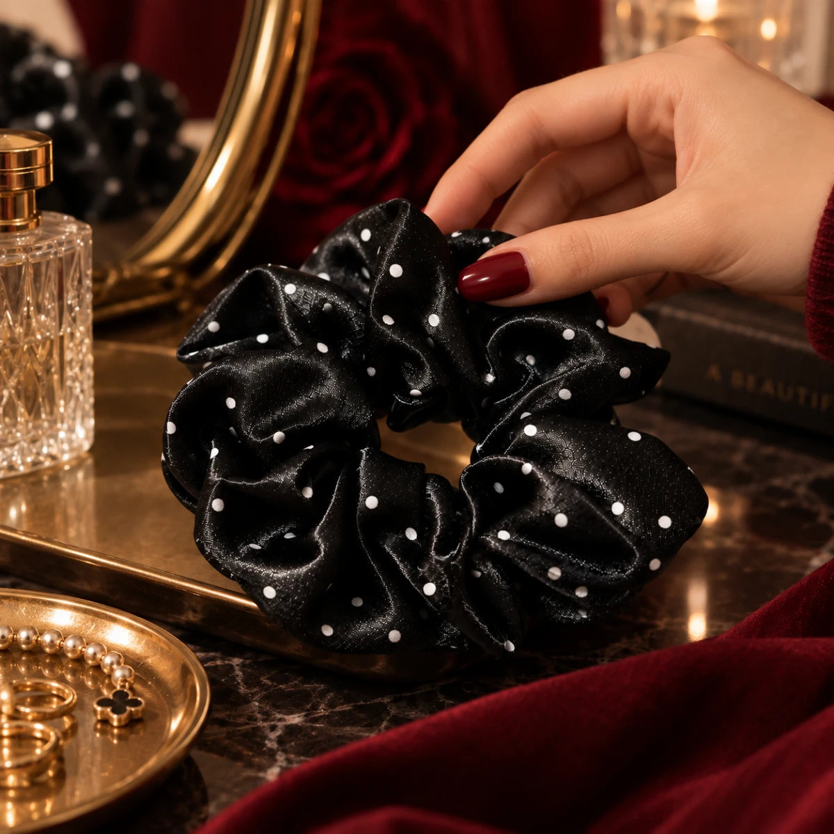 Dot Satin Scrunchie 🎀 -black