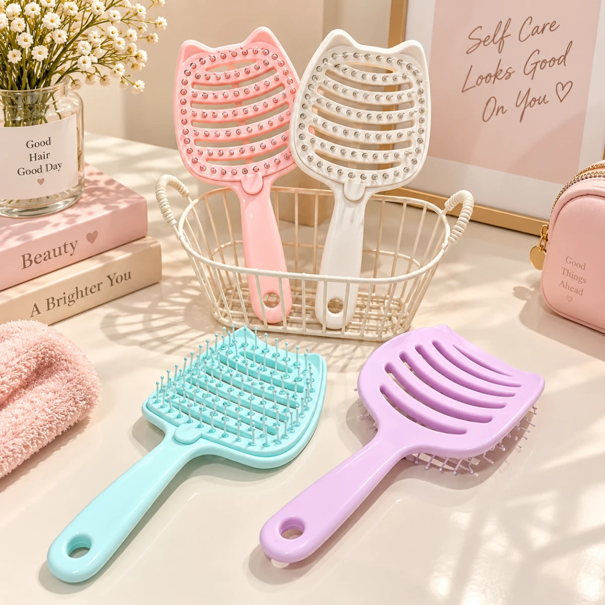 Easy-Clean Hair Brush 🐱