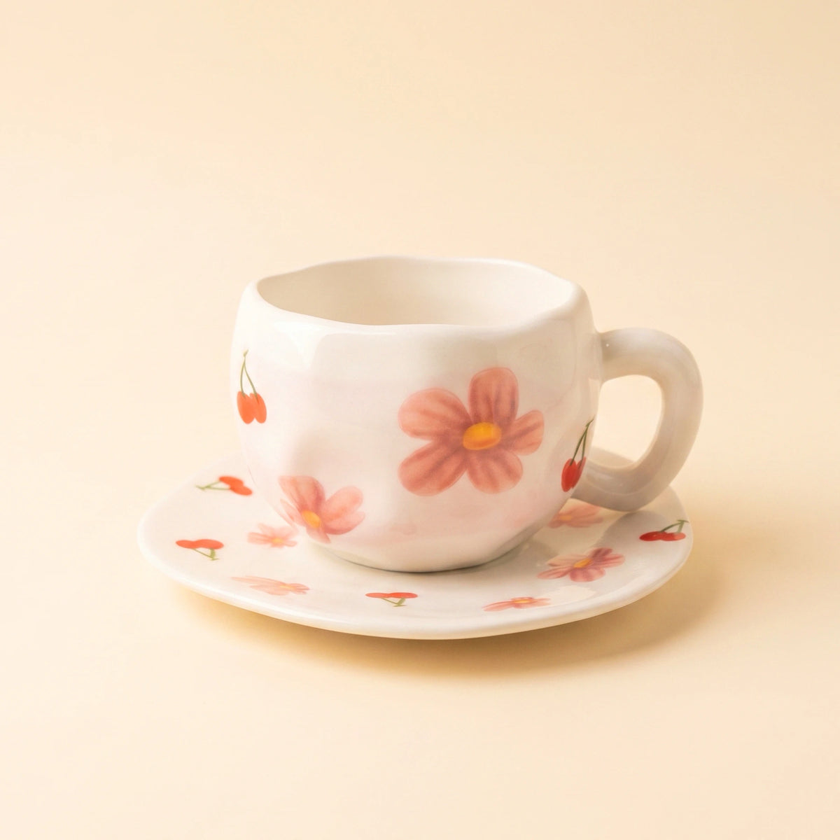 Pink Daisy Cup with Plate 🌸🍒