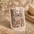 Vintage Floral Card Holder – Cream 🌷